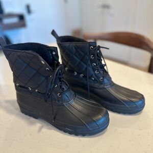 Sperry Top-Sider Gosling Quilted Duck Boot Size 8 NWOT